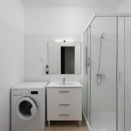 Apartment Tranquil View By Lovelystay *